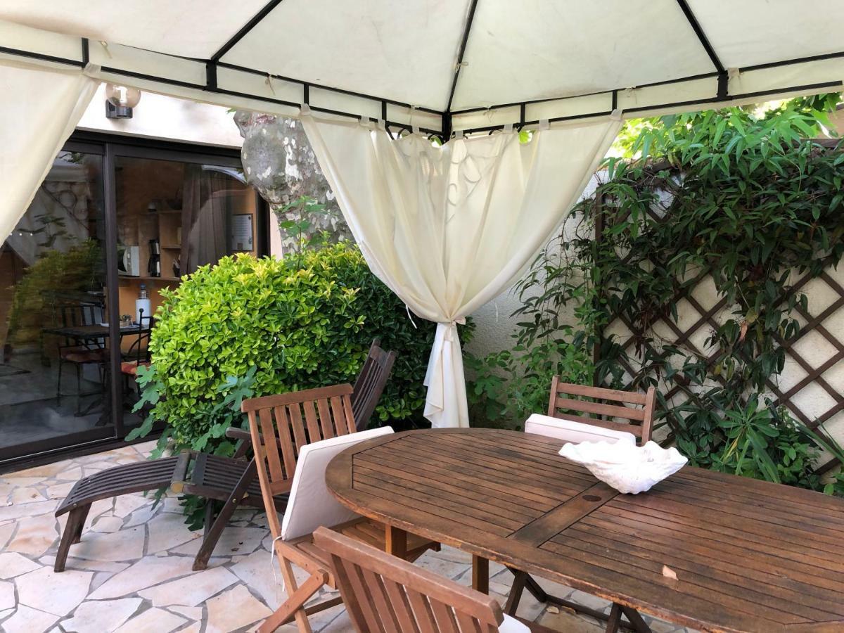 La Palmeraie Marseilles Exterior foto